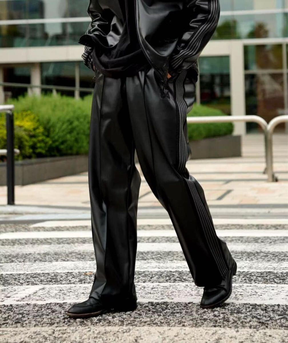 目立った傷や汚れなし】needles LHP 別注 レザー トラックパンツ