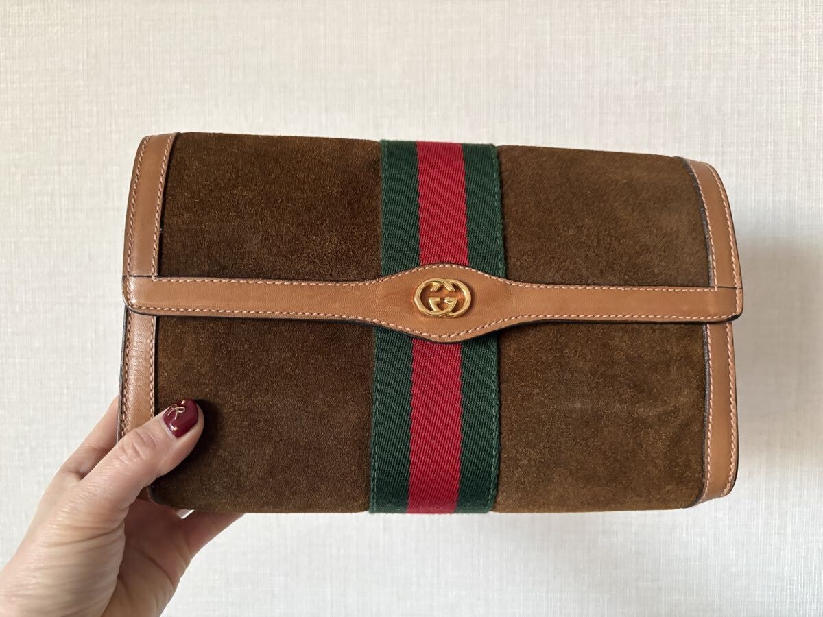 B (目立った傷や汚れなし)】GUCCI シェリーライン クラッチバッグ