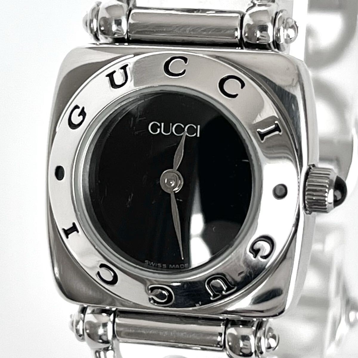 【稼働】磨き済み グッチ GUCCI 6400L レディース 腕時計 美品 電池新品 ブラック文字盤 シルバー s2227