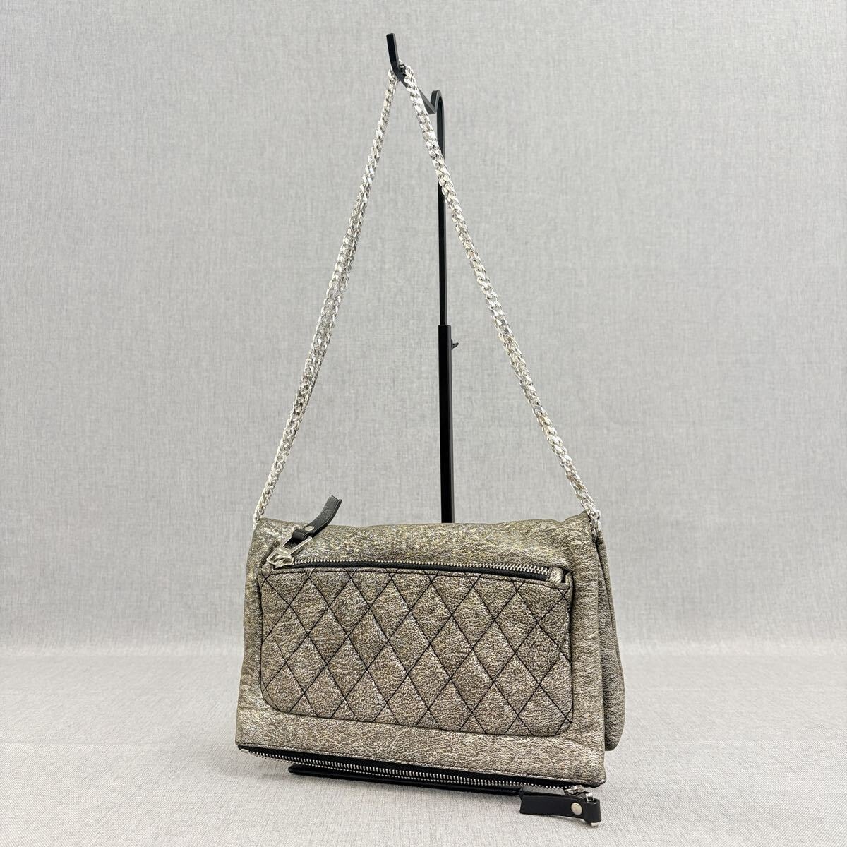 美品 JIMMY CHOO ジミーチュウ チェーンショルダーバッグ レザー シルバー