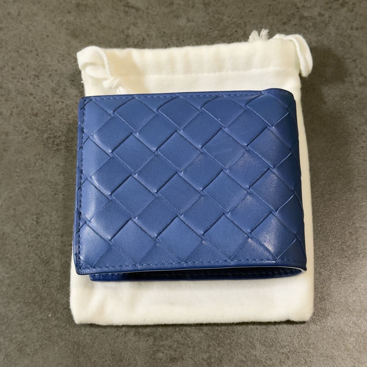 A (未使用に近い)】☆未使用級☆RFID内蔵 BOTTEGA VENETA ボッテガ