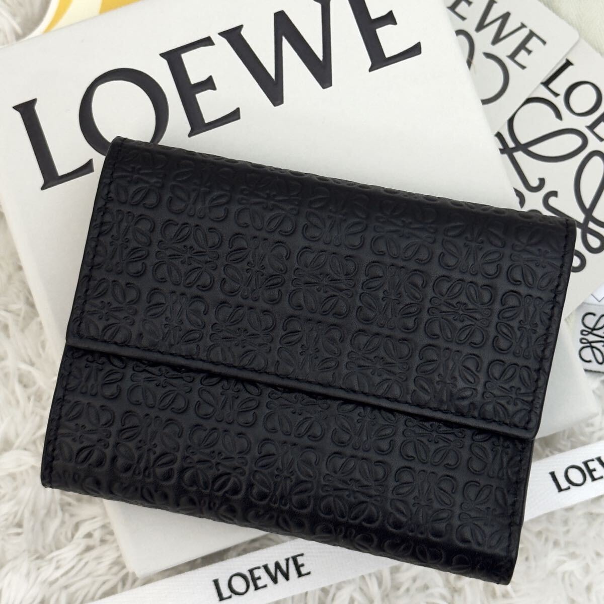 LOEWE 極美品 ロエベ ANAGRAM PUZZLE BIFOLD アナグラム パズル バイフォールド ウォレット 二つ折り財布 C510501X16 レザー カーキ グリーン コンパクトウォレット ミニ財布 Aランク 中古 鑑定済 ロエベ財布 B (目立った傷や汚れなし)】LOEWE 極美品 ロエベ ANAGRAM PUZZLE