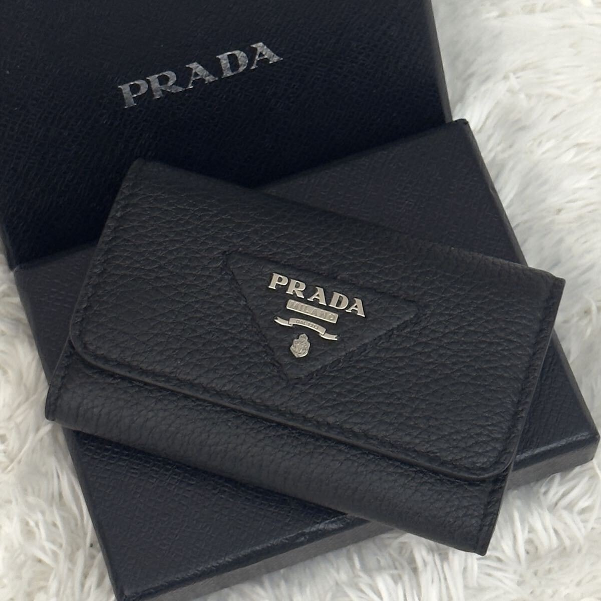 B (目立った傷や汚れなし)】PRADA プラダ サフィア➖ノ ブラック 黒