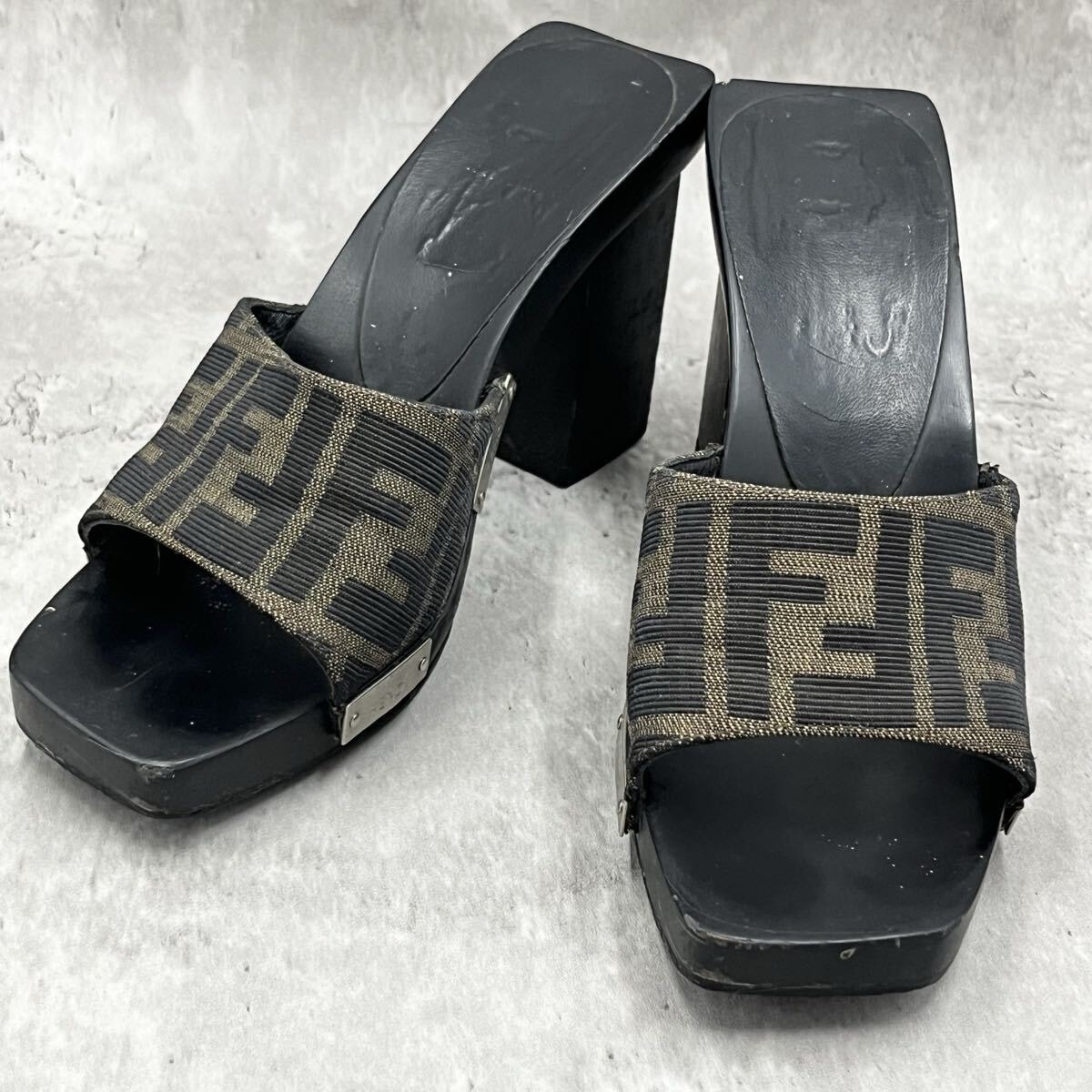 フェンディ FENDI ミュール サンダル キャンバス ズッカ柄 ロゴ 35