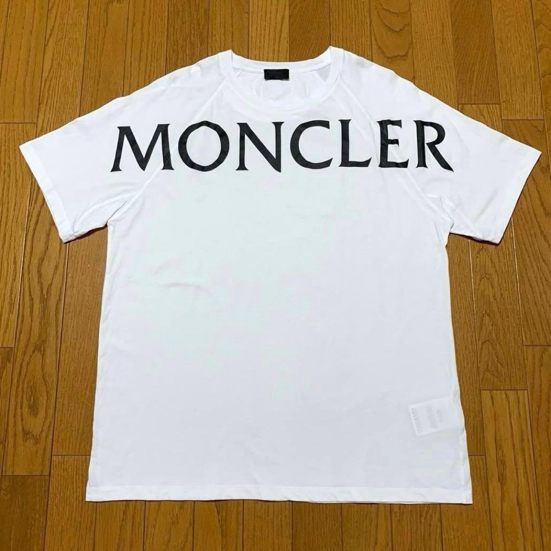 B (目立った傷や汚れなし)】美品 モンクレール Tシャツ 黒 B (目立った傷や汚れなし)】美品 モンクレール Tシャツ 黒
