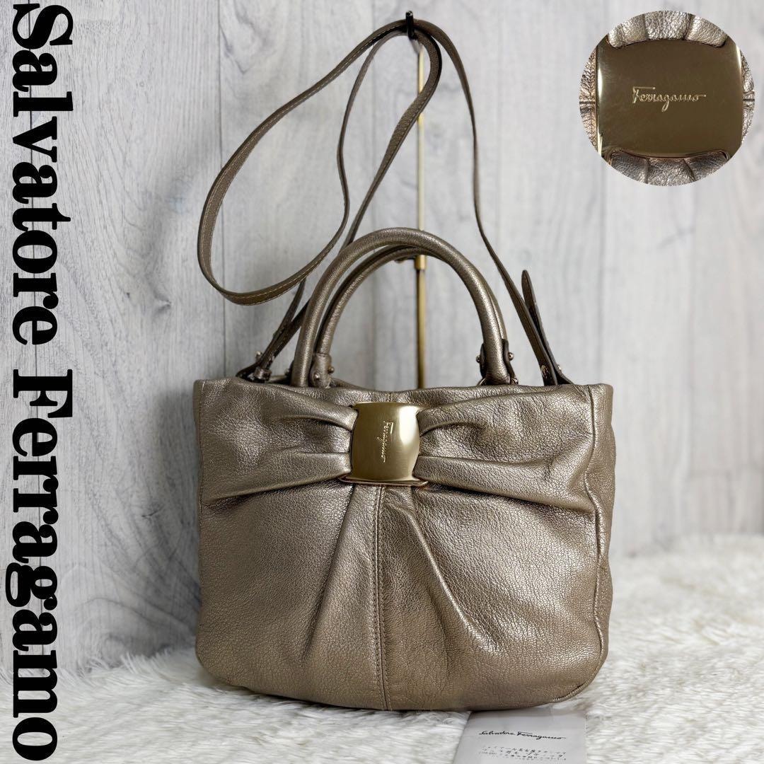 美品 ヴァラリボン ギャザー FERRAGAMO フェラガモ レザー 2way ミニボストンバッグ ゴールド レディース