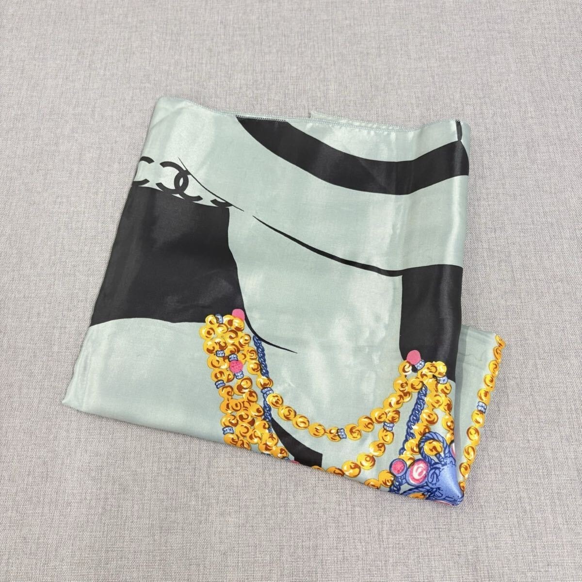 C (やや傷や汚れあり)】CHANEL シャネル マドモアゼル 大判 スカーフ