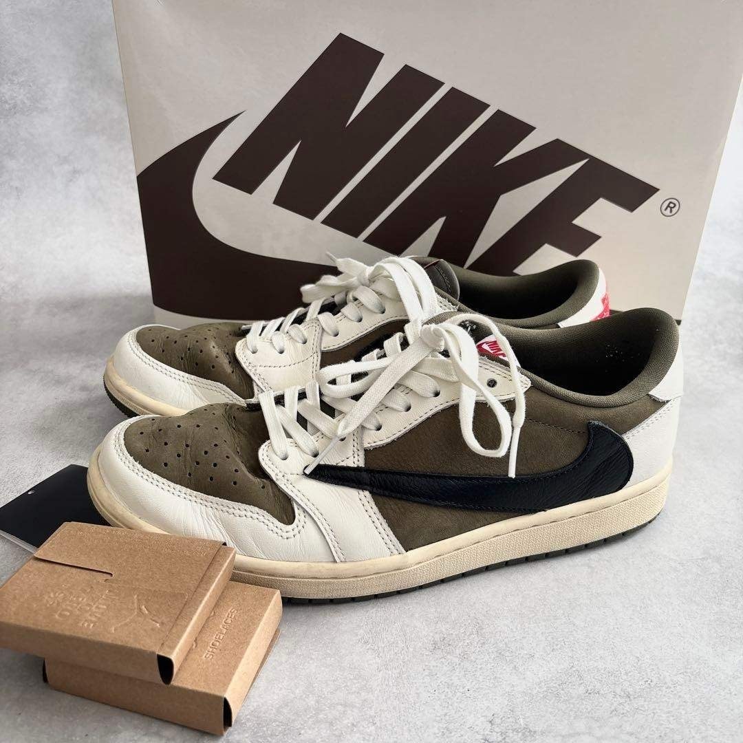 トラヴィススコット × ナイキ エアジョーダン1 ロー OG SP "リバースオリーブ"