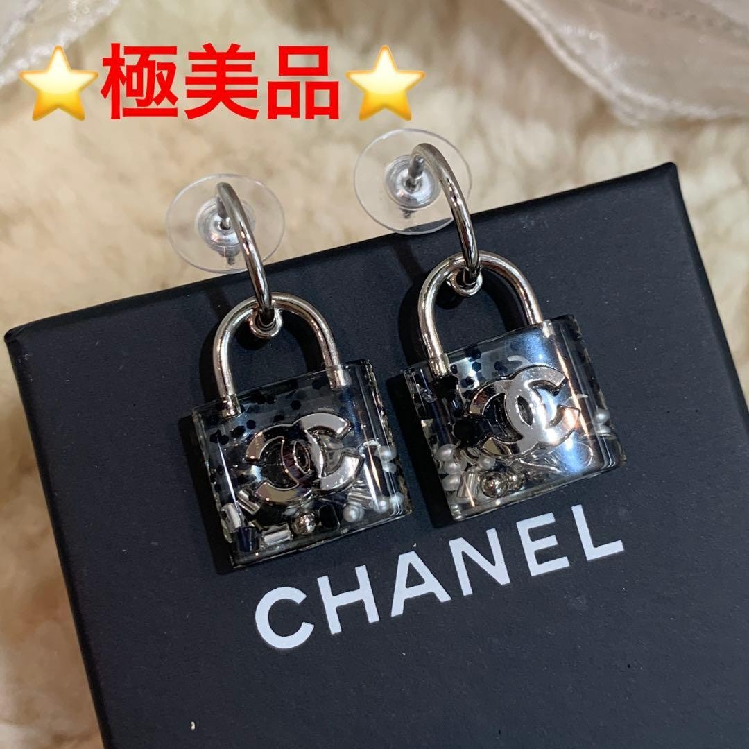 ☆超美品☆CHANEL カデナモチーフピアス ココマーク クリア 14 K