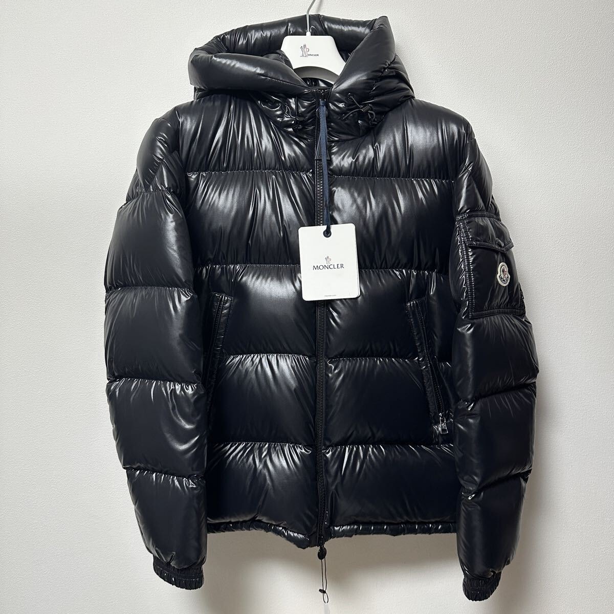 新品・未使用(ワケあり)】ブラック Moncler ECRINS モンクレール