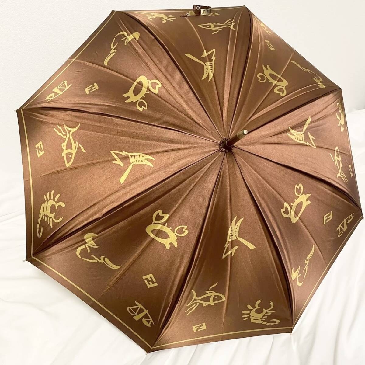 FENDI フェンディ 傘 レイン 星座 ブラウン ゴールド