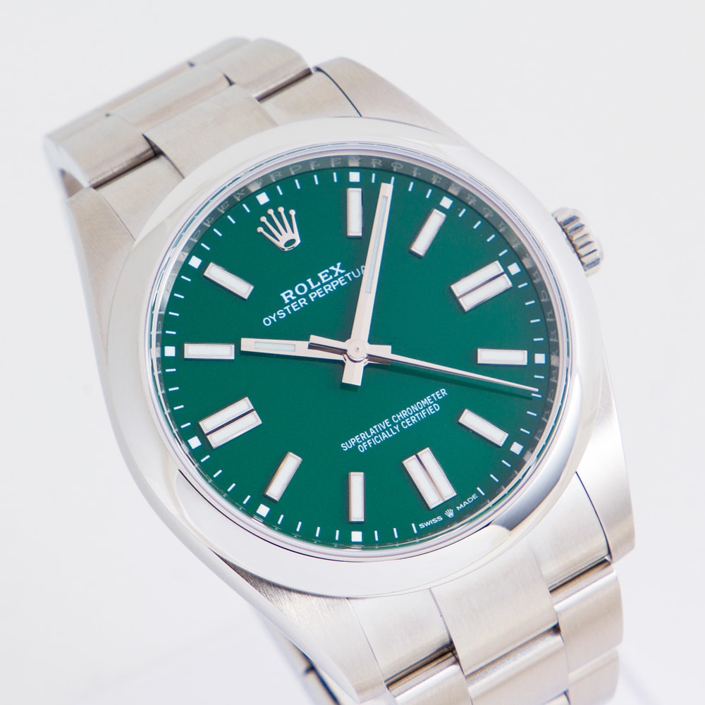 【未使用】ロレックス ROLEX オイスターパーペチュアル 41 124300 グリーン文字盤