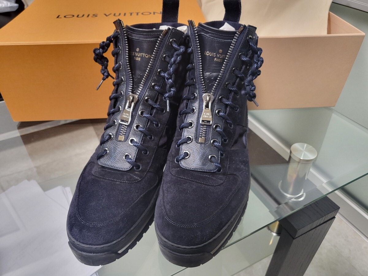 【極美品】ルイヴィトン ハーレムライン スウェードレザー ハイカットスニーカー 9