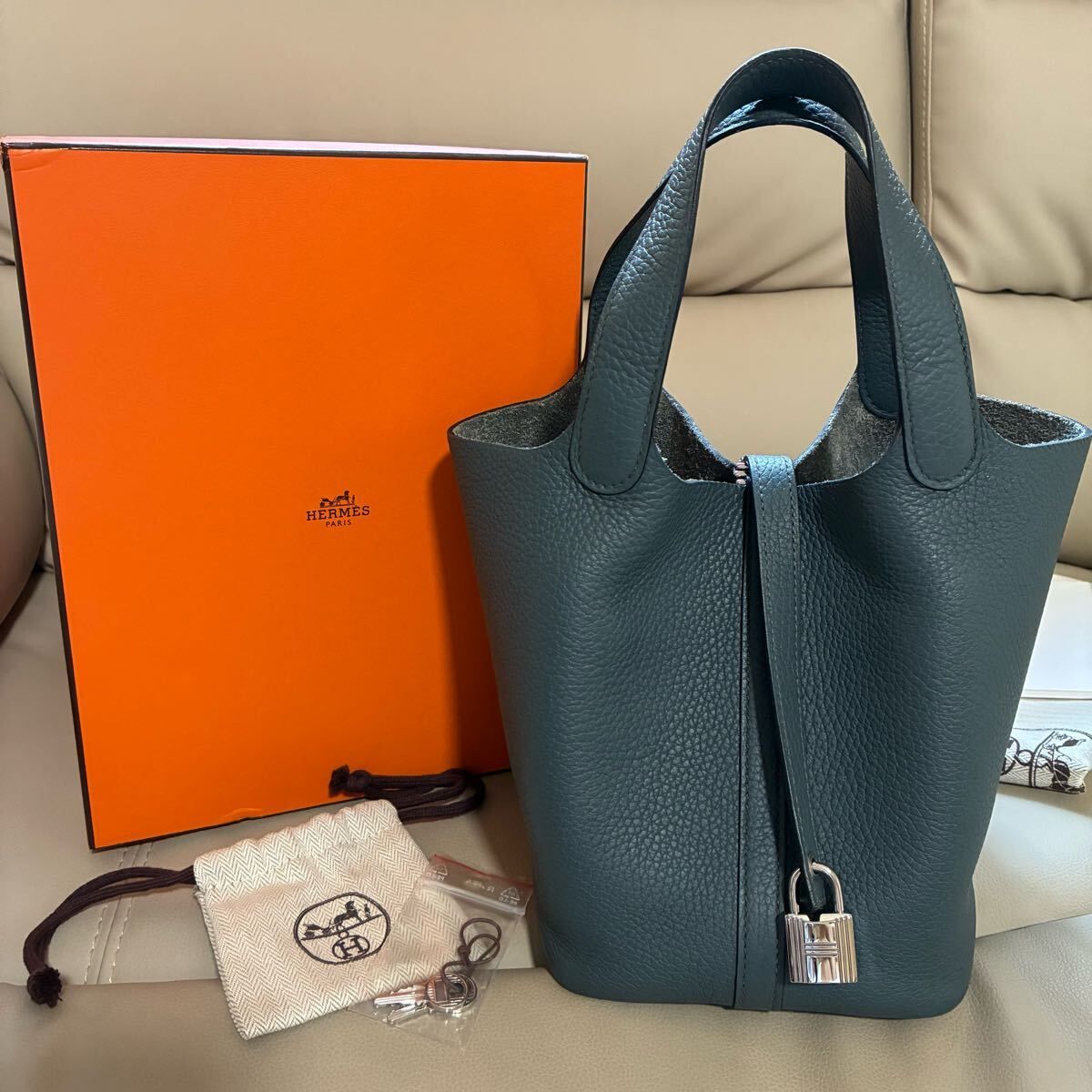 美品 Z刻印 ピコタンロックpm 18 ブルーオラージュ　シルバー金具 HERMES エルメス