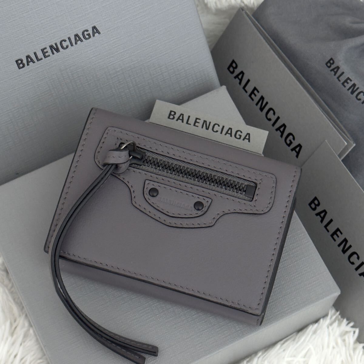 ☆未使用級☆BALENCIAGA バレンシアガ クラシックミニ レザー 財布 コンパクトウォレット レザー