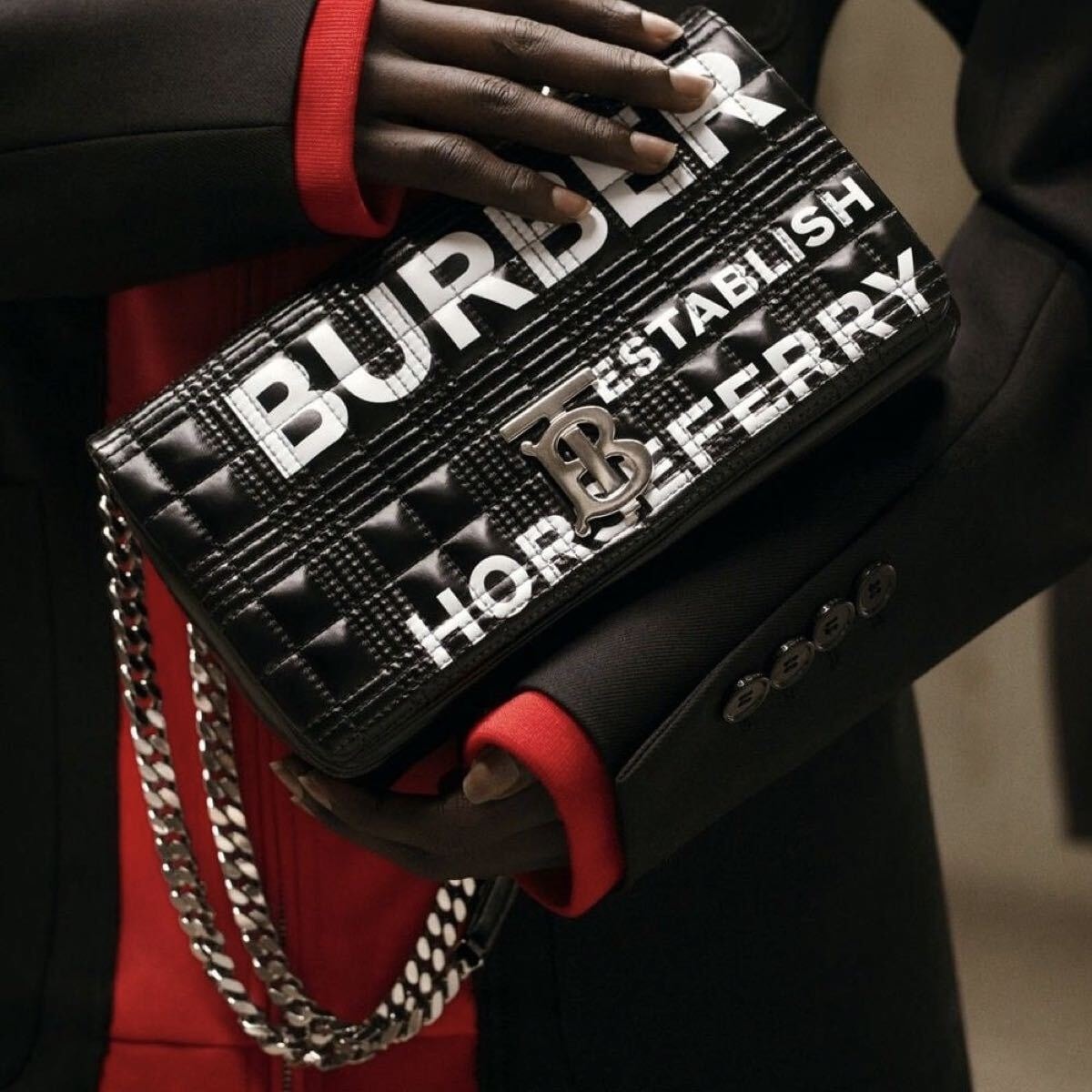 【BURBERRY】Lola Small Crossbody Bag バーバリー ショルダーバッグ ハンドバッグ ローラ バッグ ブラック ロゴ