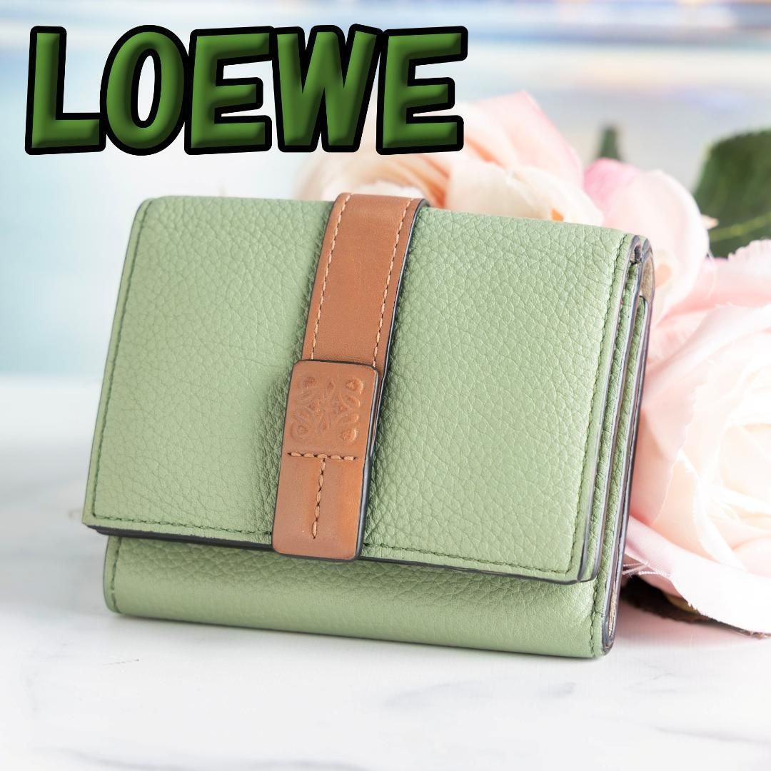 【極美品】ロエベ 三つ折り財布 ミニウォレット レザー 財布