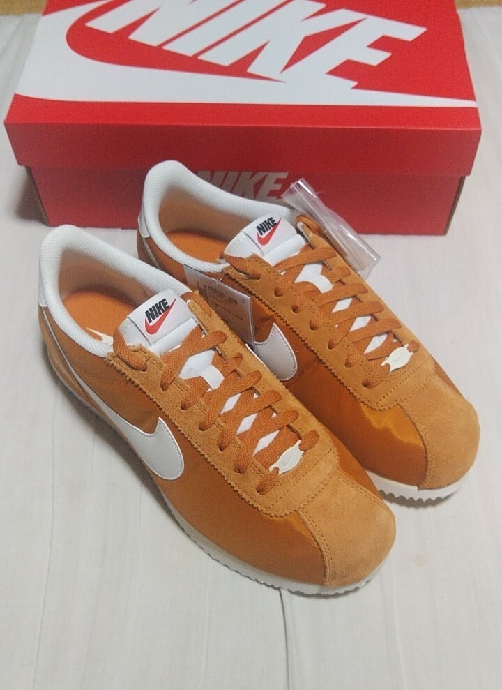 新品 箱入 ナイキ コルテッツ NIKE CORTEZ スエード テキスタイル 28.5㎝