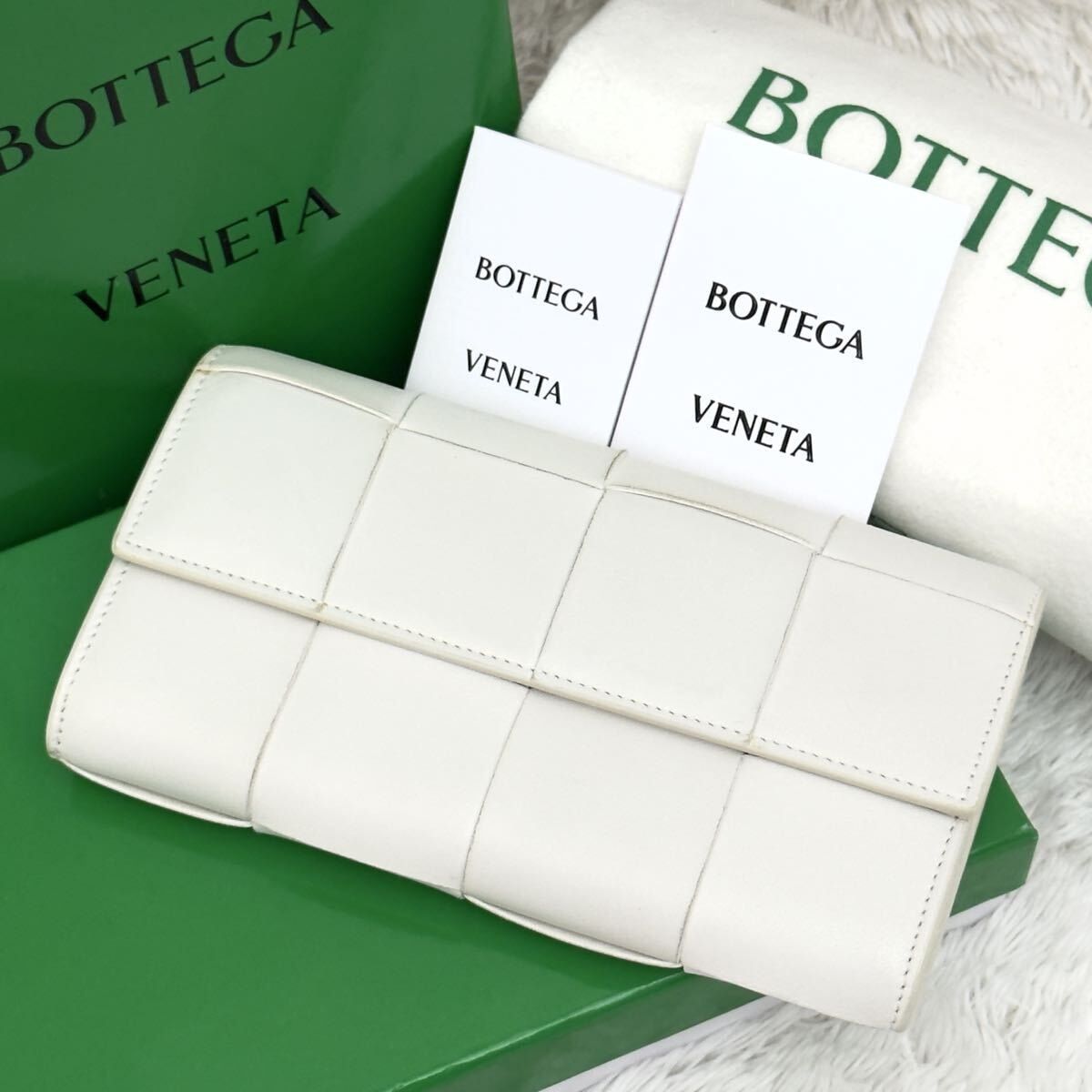 目立った傷や汚れなし】☆RFID内蔵☆BOTTEGA VENETA ボッテガヴェネタ
