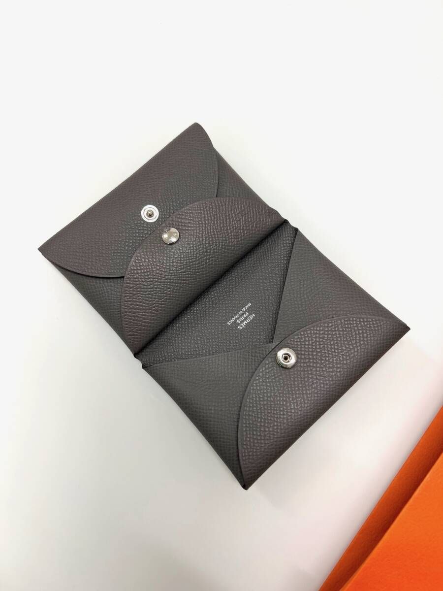 未使用エルメス　カルヴィデュオ コンパクト HERMES Calvi duo
