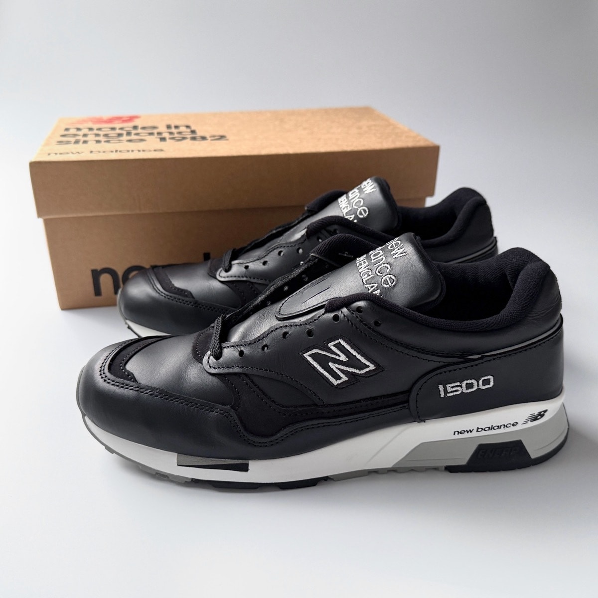 新品・未使用(ワケあり)】国内正規品 UK製 オールレザー New Balance