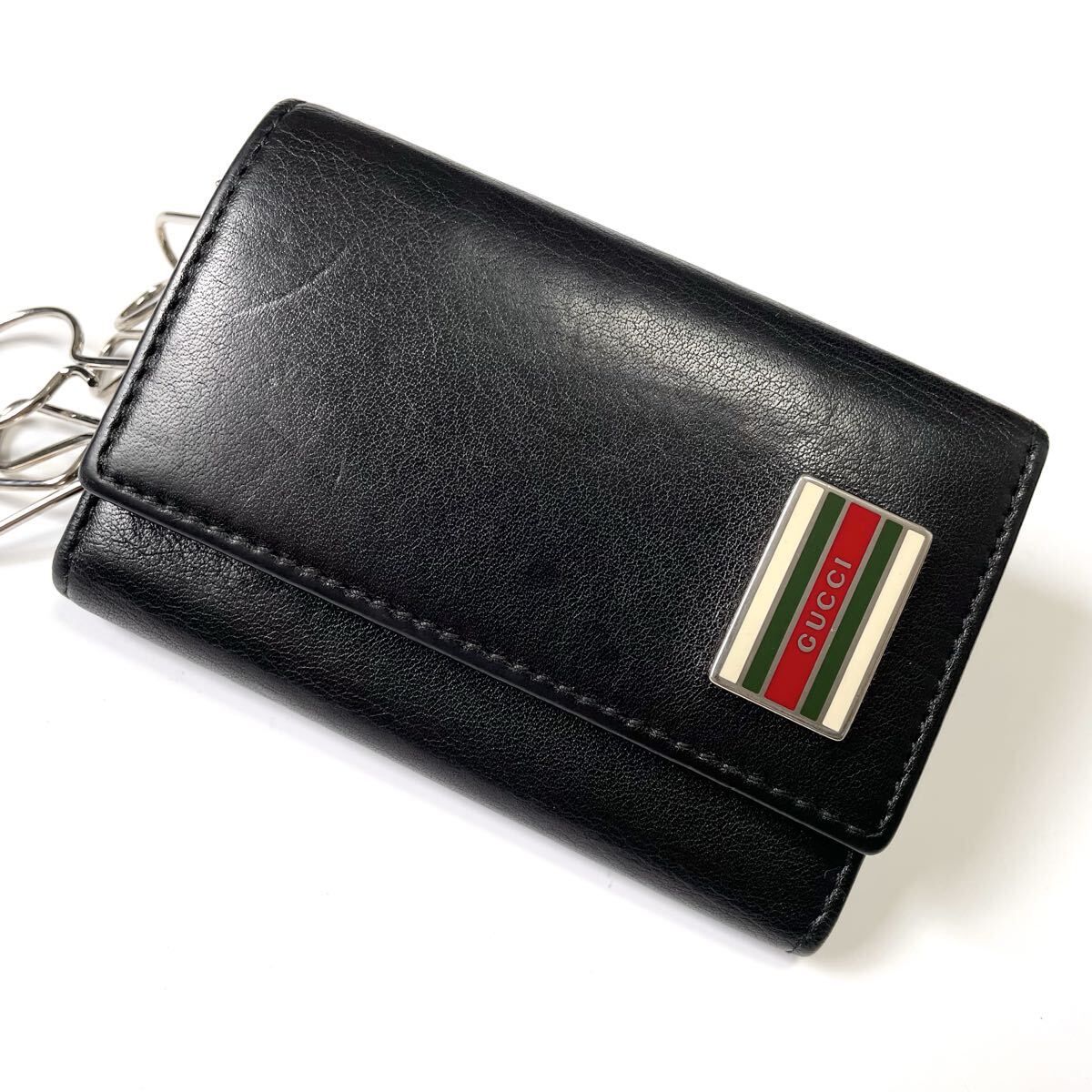 ★GUCCI グッチ 6連 キーケース 黒 中古 プレート レザー【鑑定済み 本物保証】