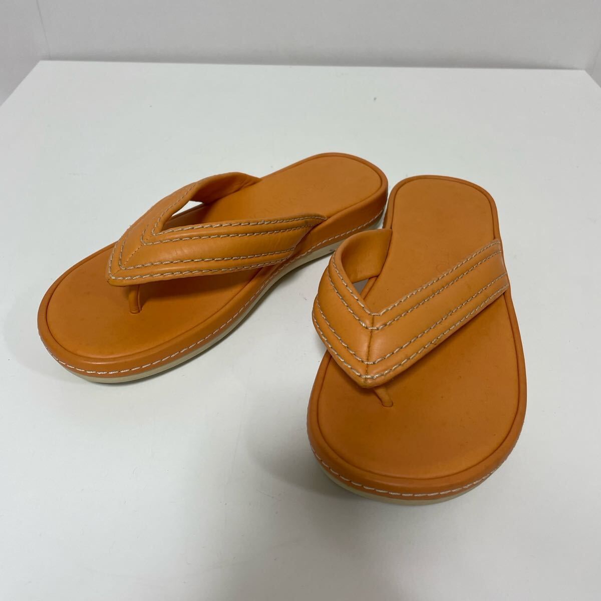 LOUIS VUITTON ルイヴィトン トング サンダル ビーチ 35 1/2 オレンジ ブラック 中古