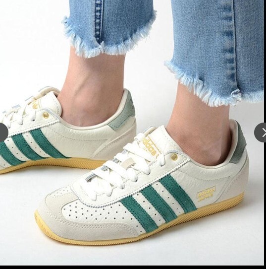 adidas JAPAN W レディース スニーカー オフホワイトグリーン ji2663　24ｃｍ