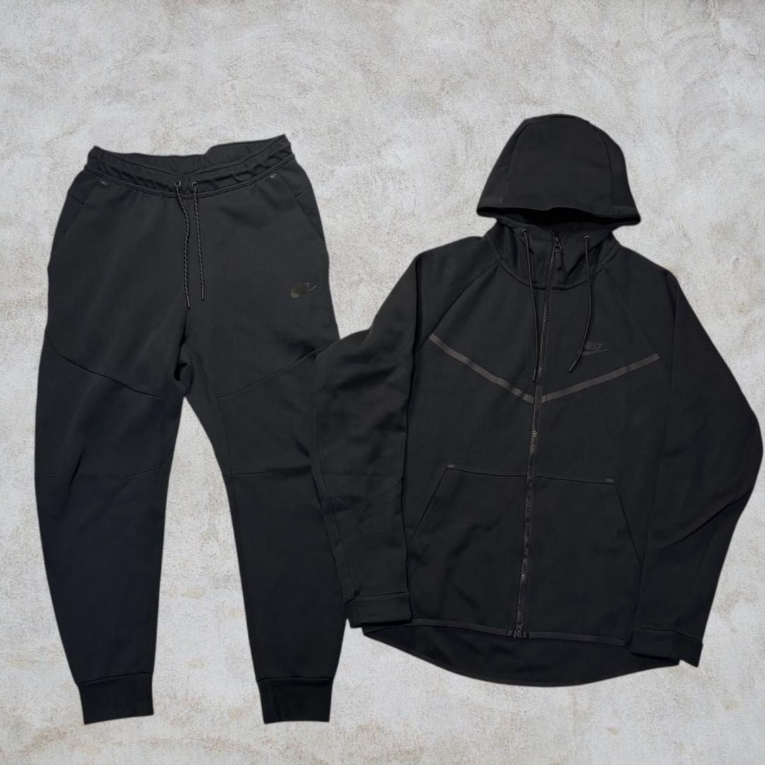 【廃盤モデル】NIKE テックフリース セットアップ L・M メンズ ブラック