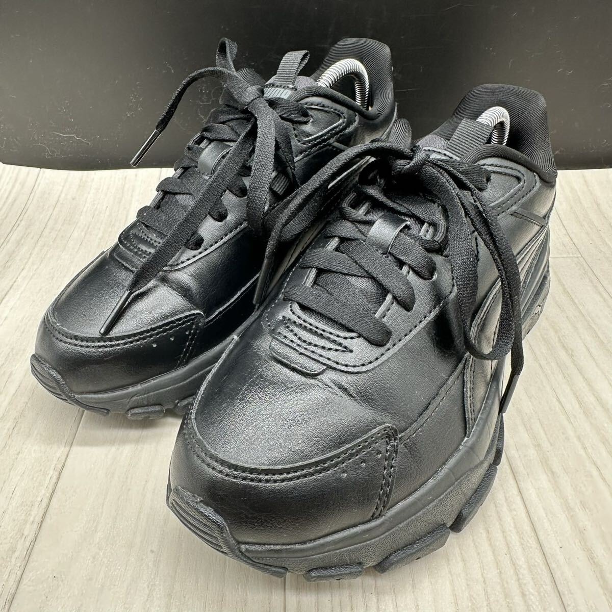 【美品】PUMA プーマ スニーカー レザー ブラック 厚底 23.5