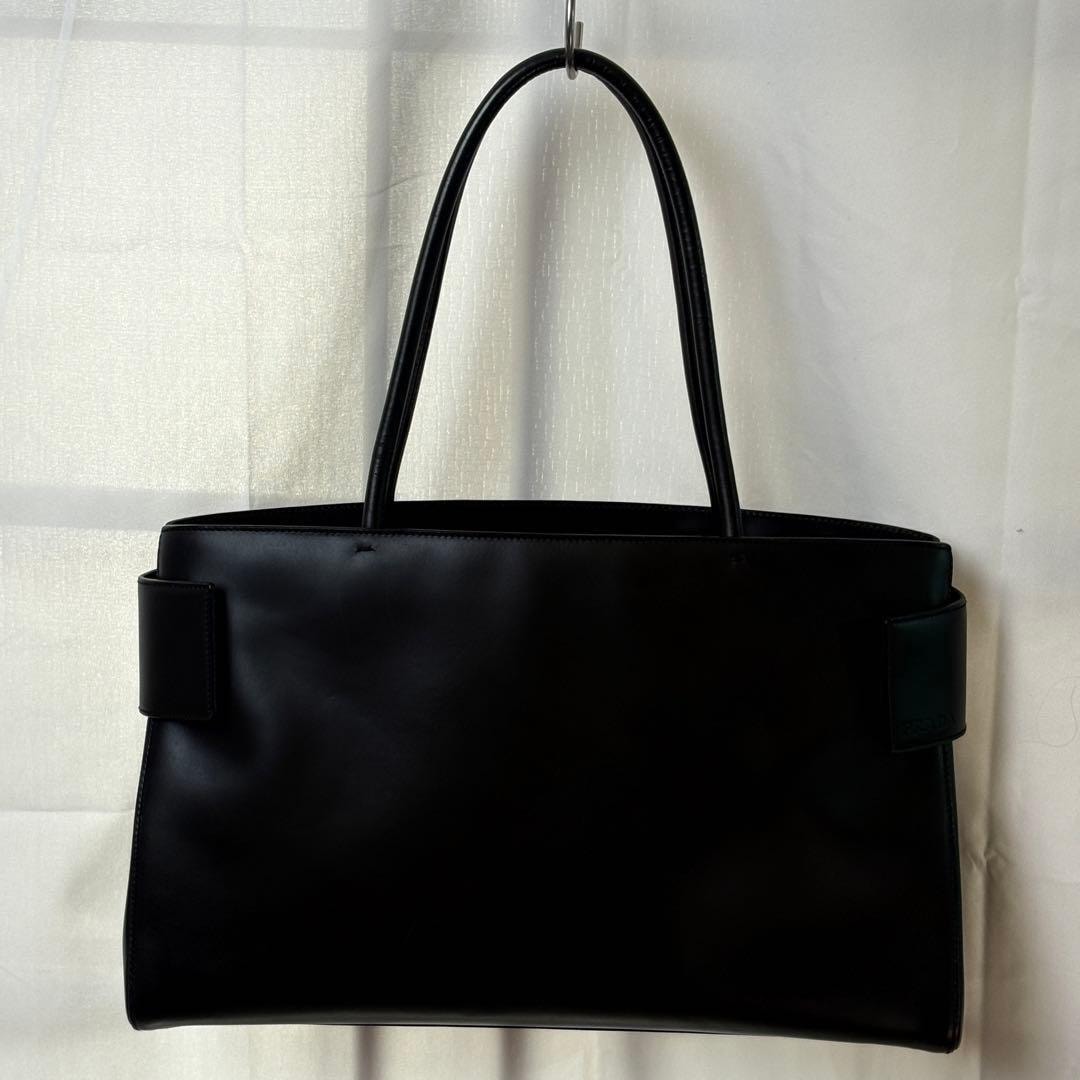 極美品PRADA カーフレザー トートバッグ ブラック 保存袋付き 正規品