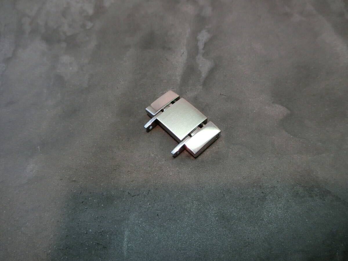 【幅18ミリ】美品！LOUIS VUITTON ヴィトン タンブール 腕時計 コマ 駒 18mm　メンズサイズ