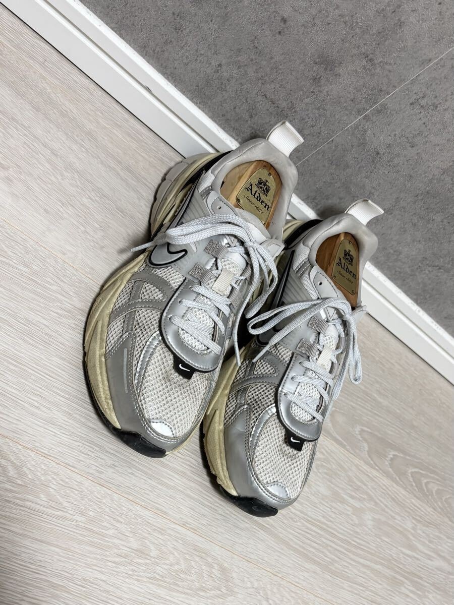Nike V2K Run 
