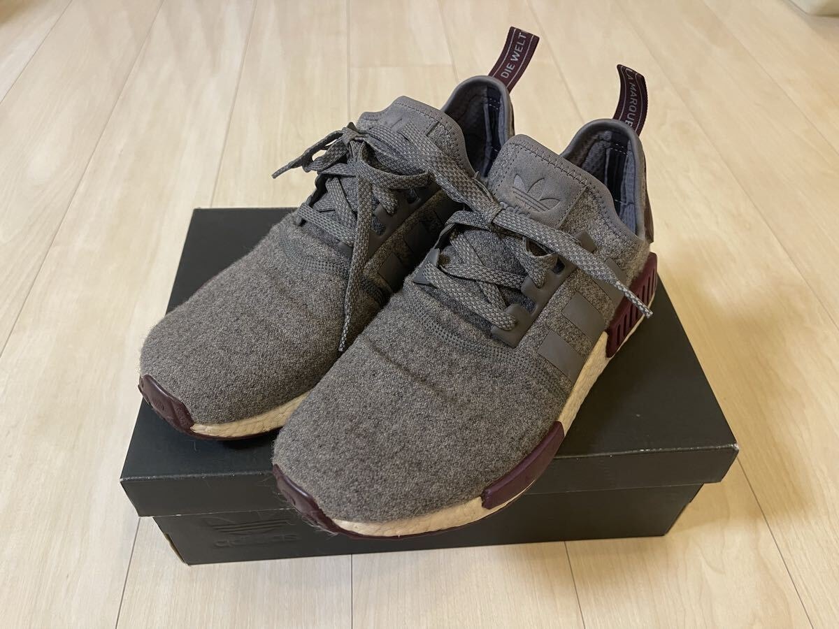 アディダス NMD R1 "ウール グレイ フォア マローン"