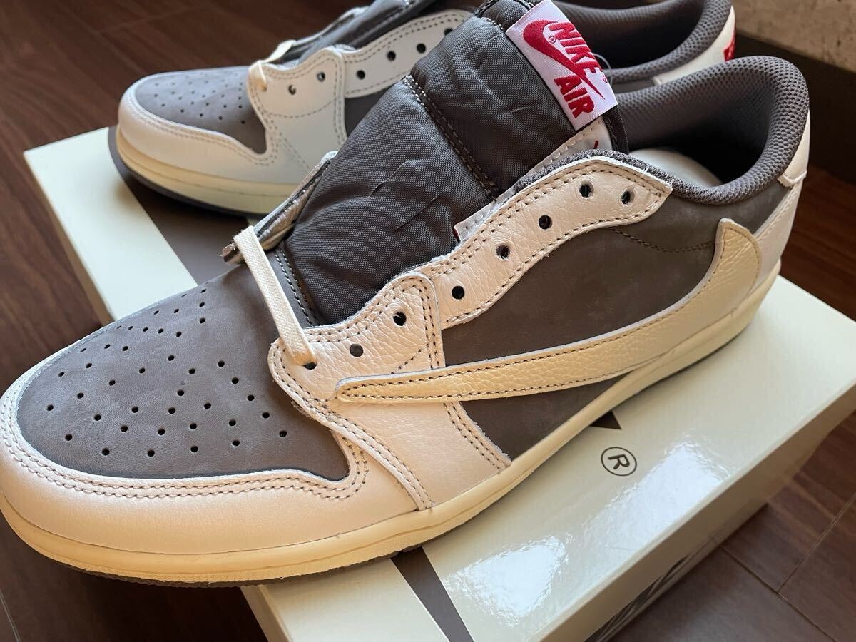 NIKE TRAVIS SCOTT エアジョーダン1 AIR JORDAN 1 トラヴィススコット 28.5cm 新品　本物　ナイキ　リバースモカ　レア　希少　