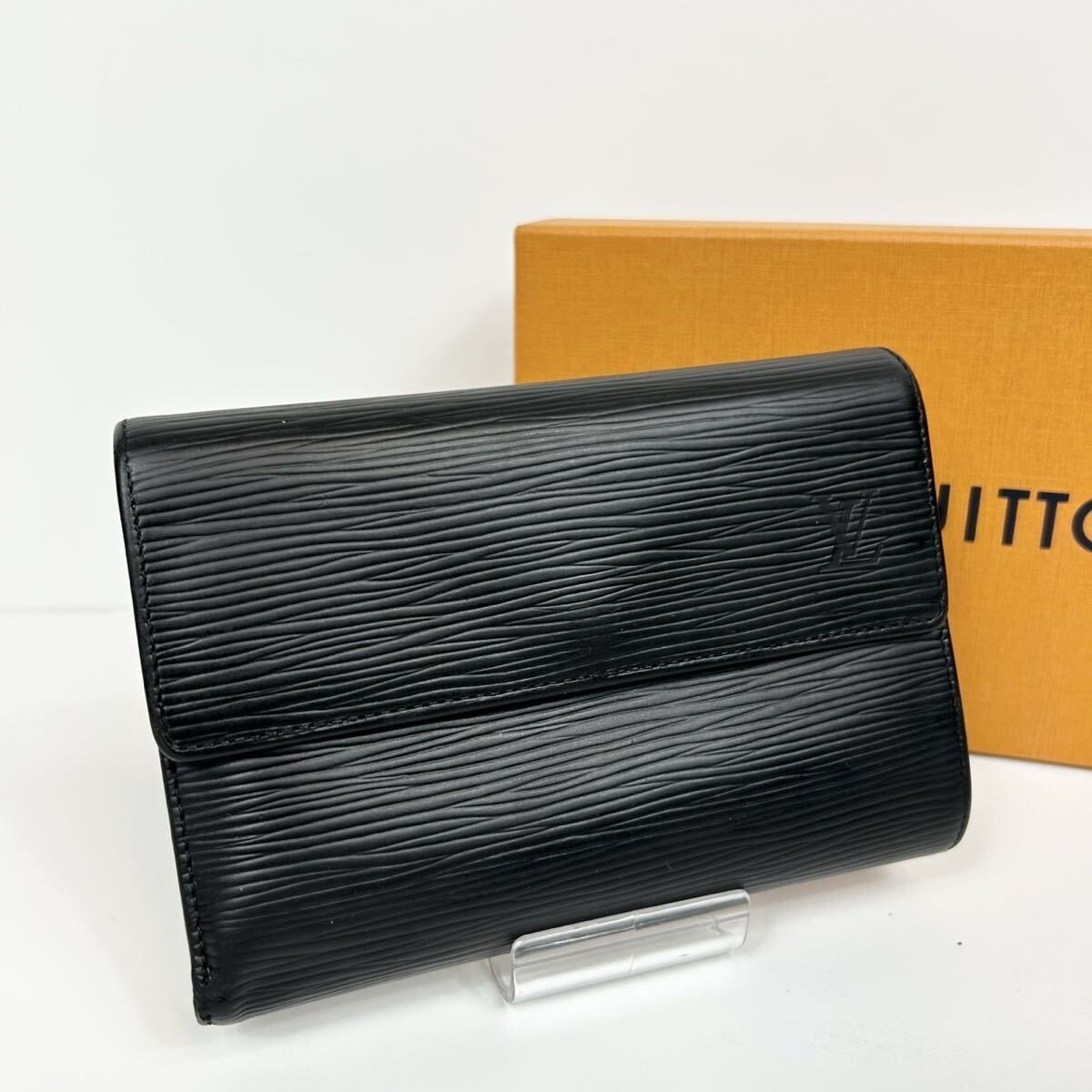 美品 LOUIS VUITTON エピ ポルトトレゾール エテュイパピエ 三つ折り財布