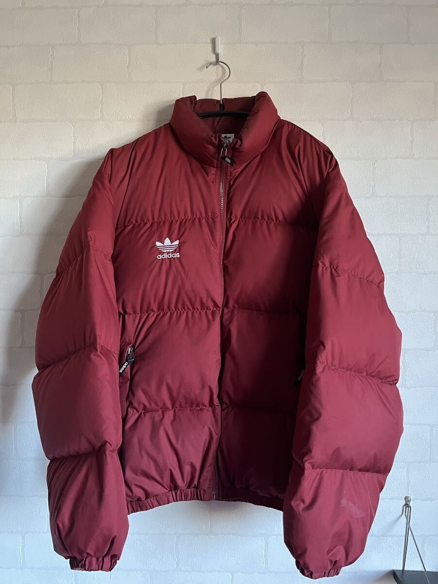 adidas アディダス ダウンジャケット レッド トレフォイルロゴ