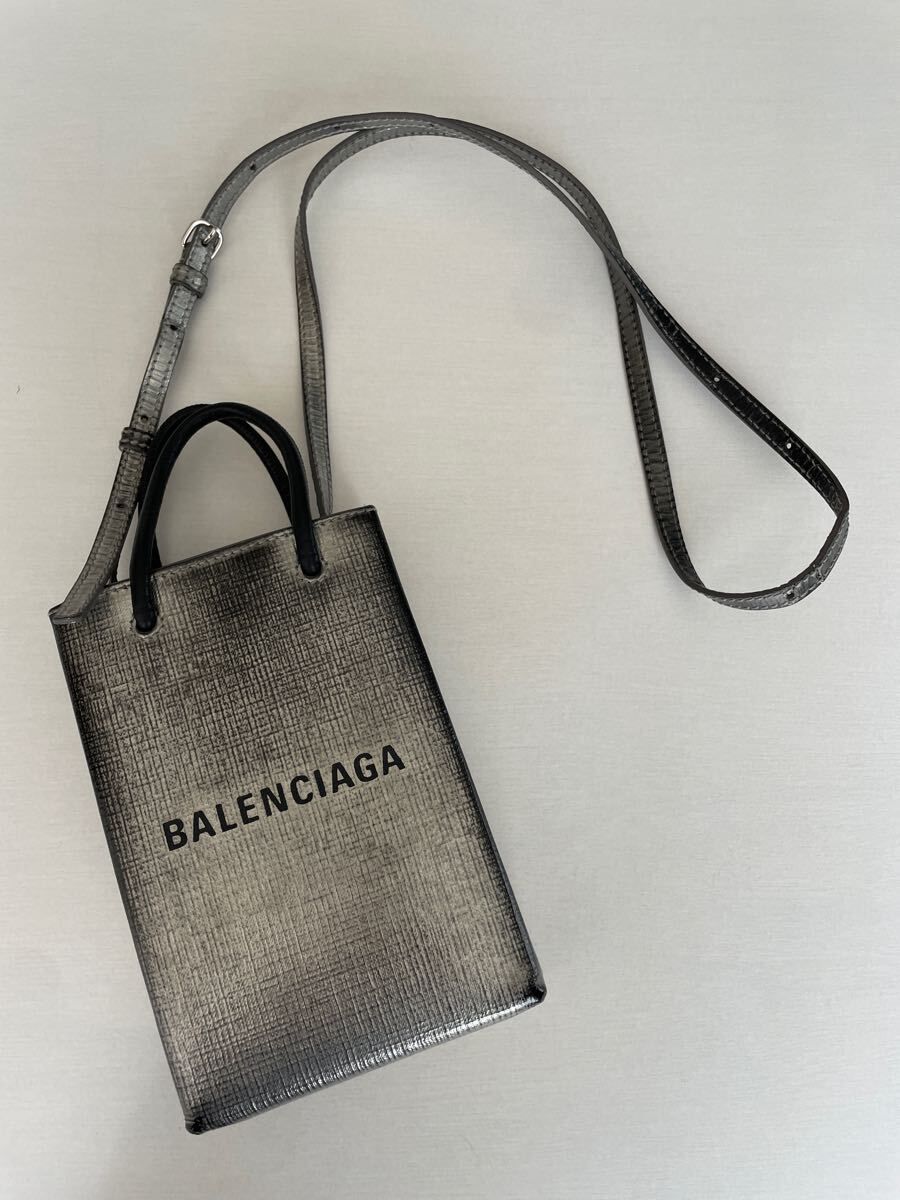 BALENCIAGA/ショッパー スマホショルダー【Cランク 保存袋付き】 関税負担なし☆BALENCIAGA スマホ ショルダー ミニバッグ