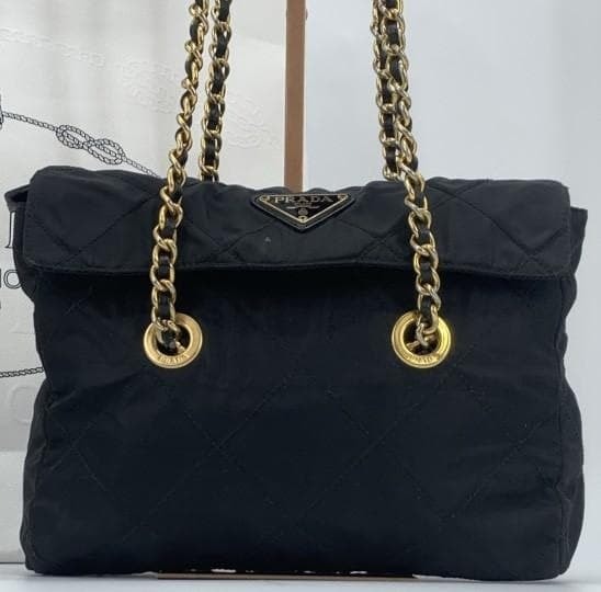 激安価格の通販 美品 プラダ キルティング ゴールドチェーン
