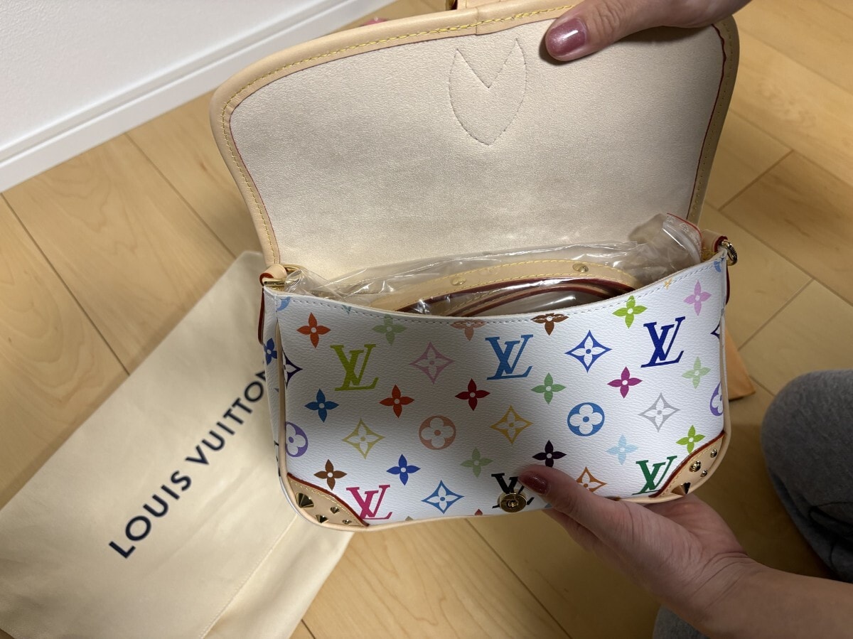 大幅値下げ決行！1番人気デザイン 日本未発売2月現在 海外超品薄 村上隆数量限定 ルイ ヴィトン ショルダーバッグ マルチカラー モノグラム