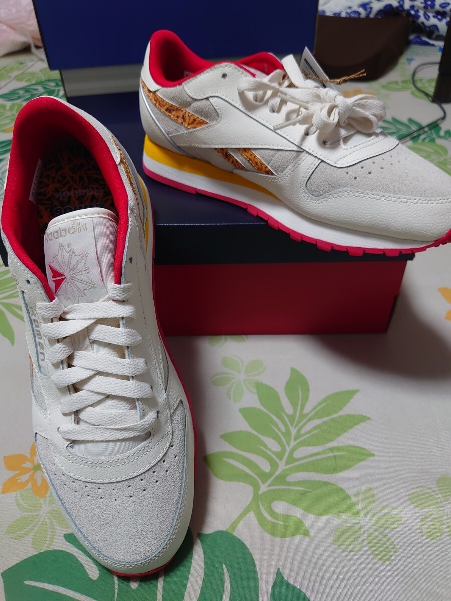 リーボック CLASSIC LEATHER　ベビースター