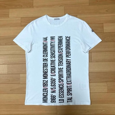 B (目立った傷や汚れなし)】極美品 モンクレール Tシャツ B (目立った傷や汚れなし)】極美品 モンクレール Tシャツ