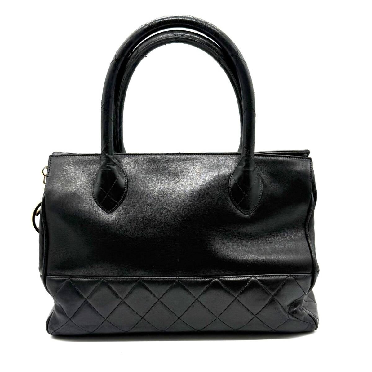 CHANEL ラムスキン ココマーク トップハンドルバッグ ブラック CHANEL　ミニボストンバッグ　レザー　ノワール