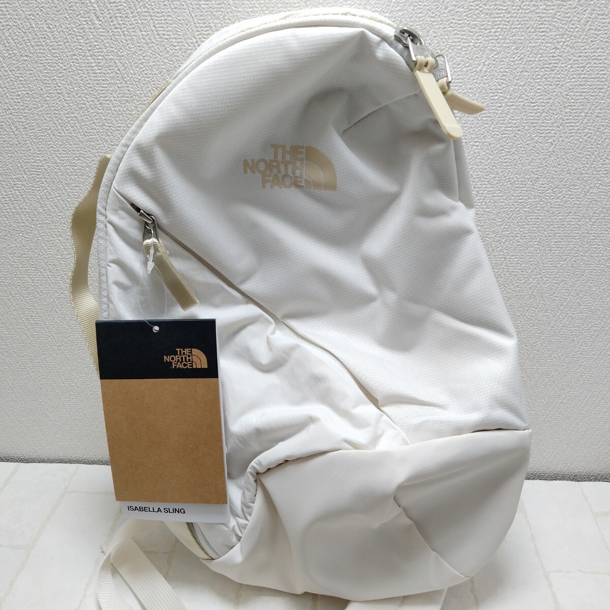 THE NORTH FACE ISABELLA SLING スリングバッグ ホワイト