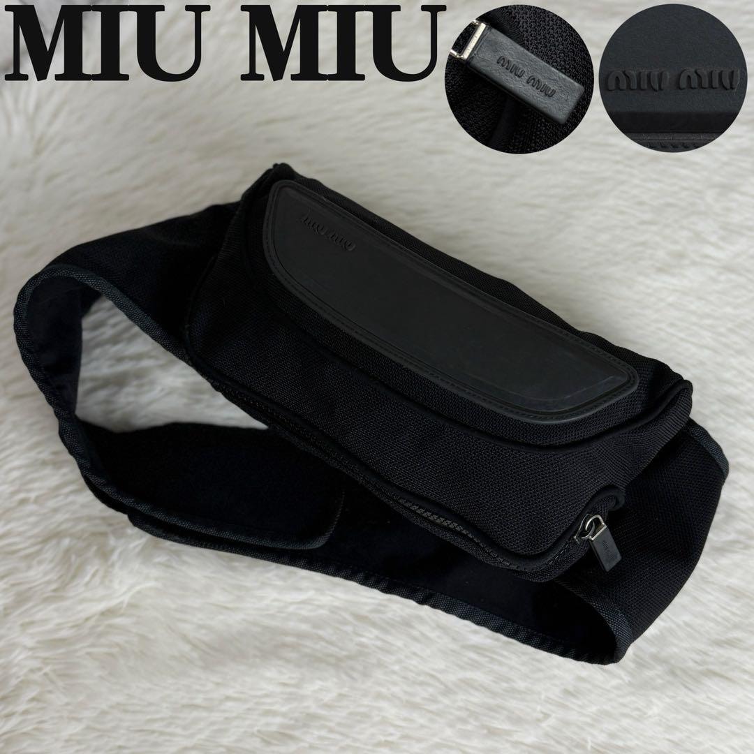 希少 VINTAGE MIU MIU Archive Bag ヴィンテージ ミュウミュウ ラバープレート ボディバッグ ブラック アーカイブ archive